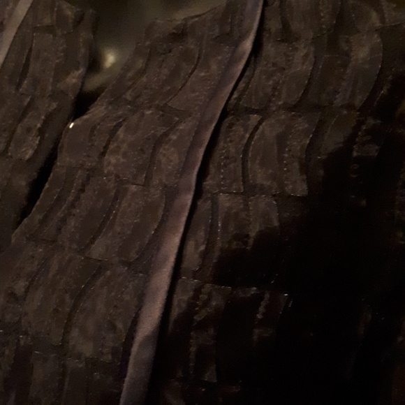 2 piece suit - Picture 6 of 8